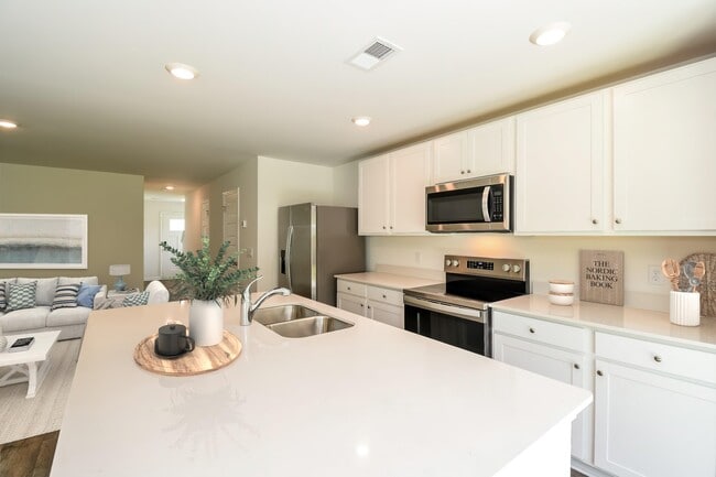 Photo - 64 Striker Rd