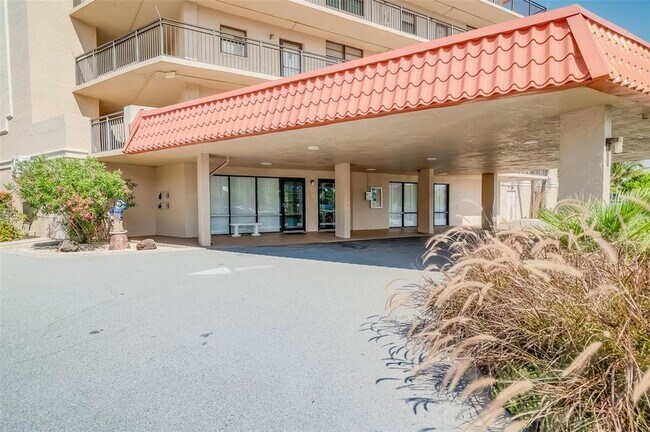 17580 Gulf Blvd Unit 412