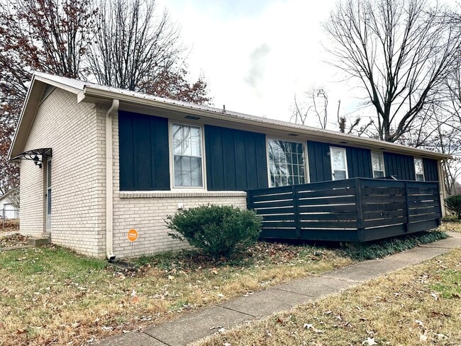 Photo - 28 Leonard Dr