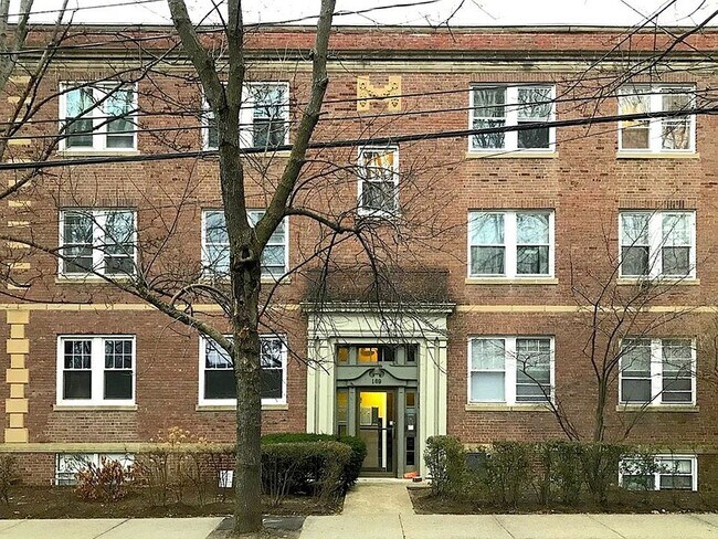 Photo - 169 Kent St Apartments Unit 3