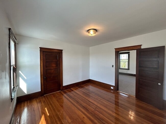 Photo - 31 Chrome St Unidad 3