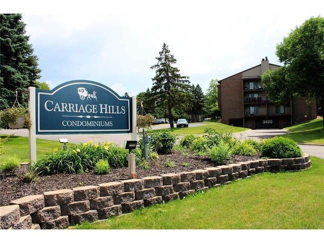 Photo - 3420 Golfview Dr Unit 307