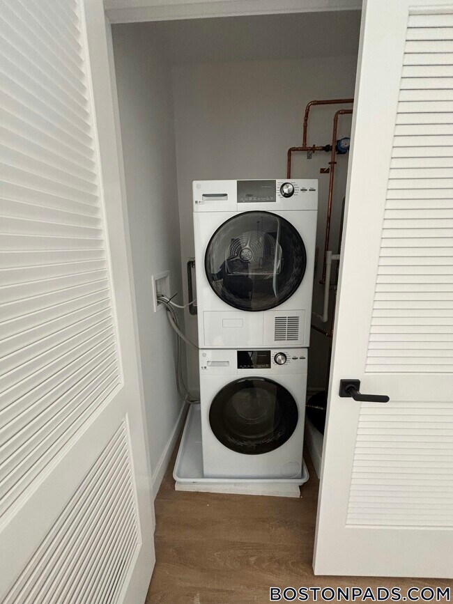 Photo - 199 Gardner St Unit 114