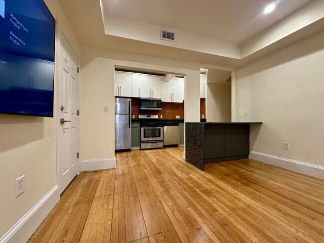 Photo - 65 Babcock St