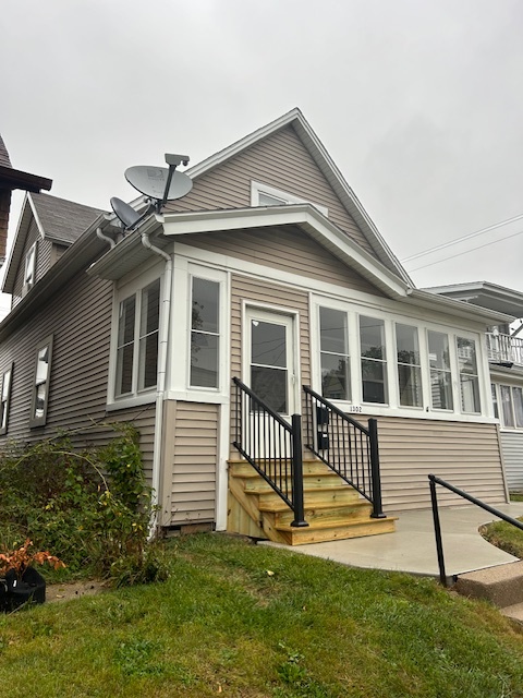 Building Photo - 1302 Madison Ave Unit Lower Rental