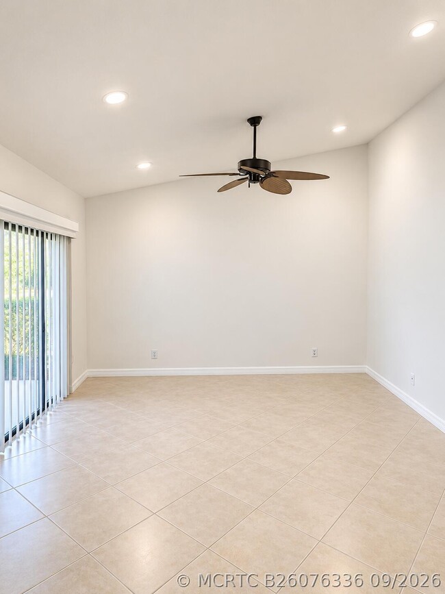 283 Springdale Cir
