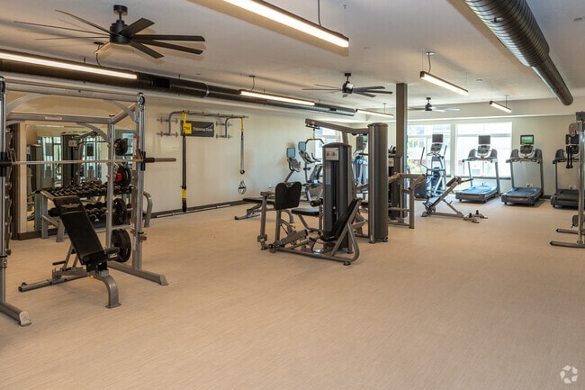 Fitness Center - Elevation at Country Line Station
