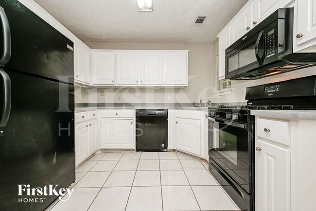 Photo - 3827 Monarch Ct