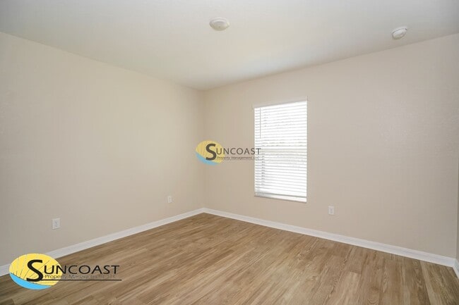 2625 W Castania Dr