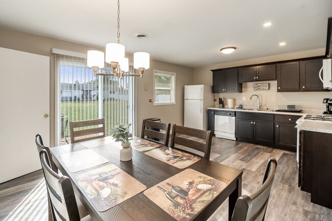 Photo - 15133 Huntington Ct Unit ID1301335P