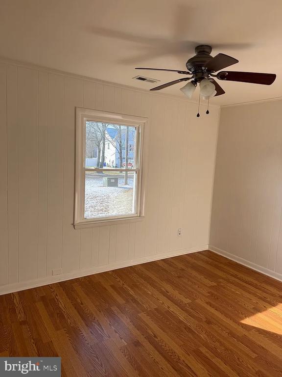 Photo - 108 S Carolina Rd