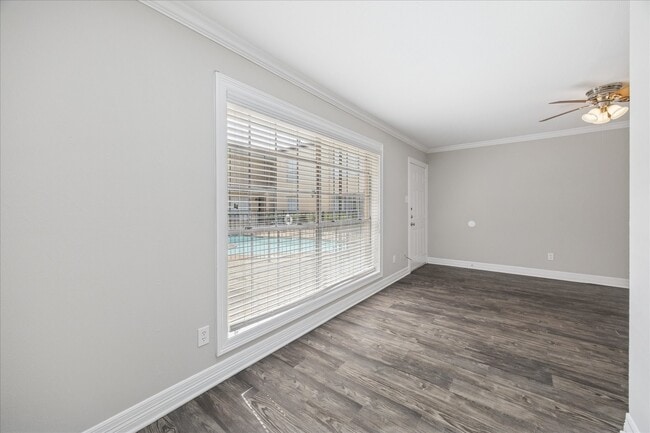 Photo - 201 Emerson St Unit 5