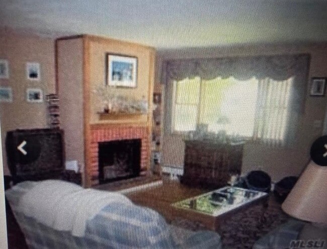 Photo - 139 Parkside Ave