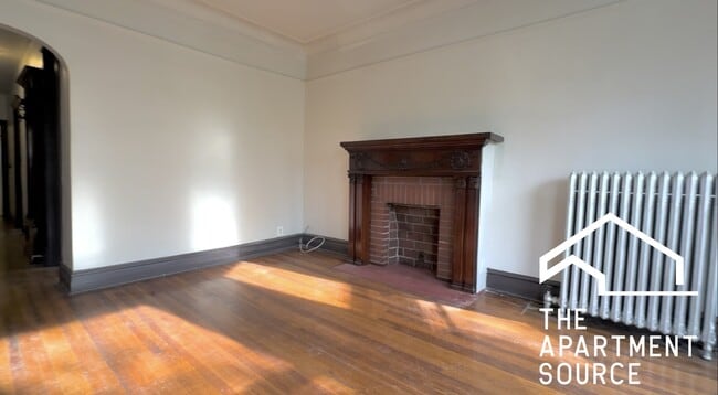 Photo - 4533 S Michigan Ave Unit 3A