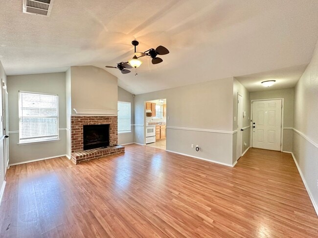 Photo - Discover the charm of this 3 bed 2 bath exquisite home!
