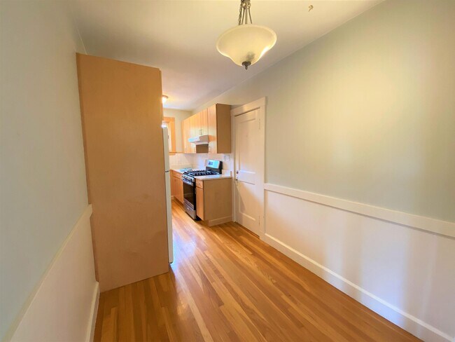 Photo - 520 High St Unit 3