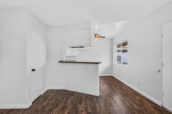 147 S Magnolia Ave Unit 09