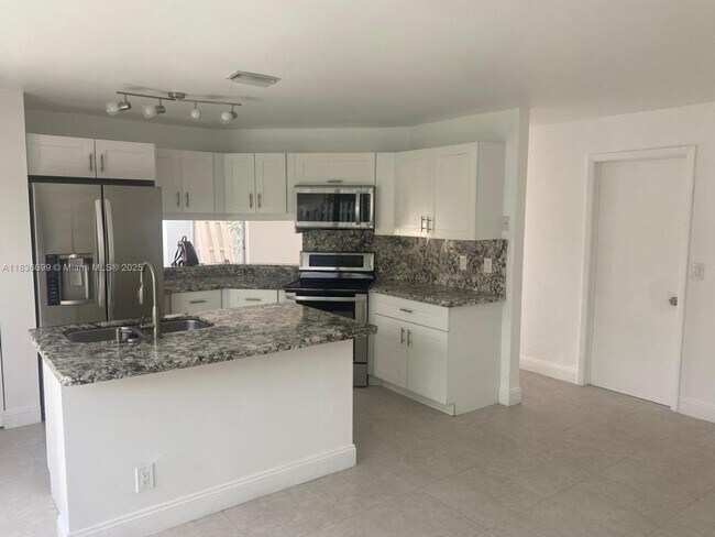 Photo - 3749 NW 107th Way House