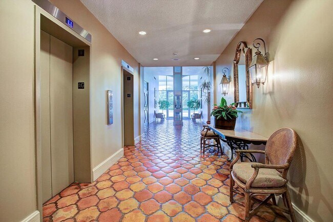 Photo - 3711 San Felipe St Condo Unit 6C