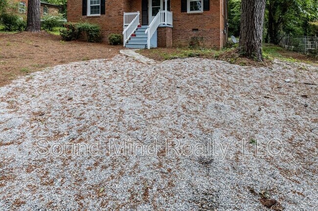 Photo - 321 Angier Ave