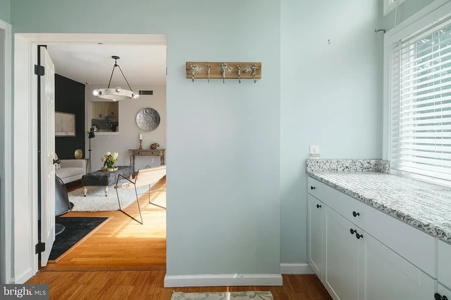 Photo - 7646 Ardleigh St