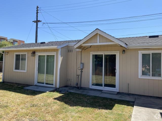 Building Photo - 1 bedroom in San Leandro CA 94578 Rental