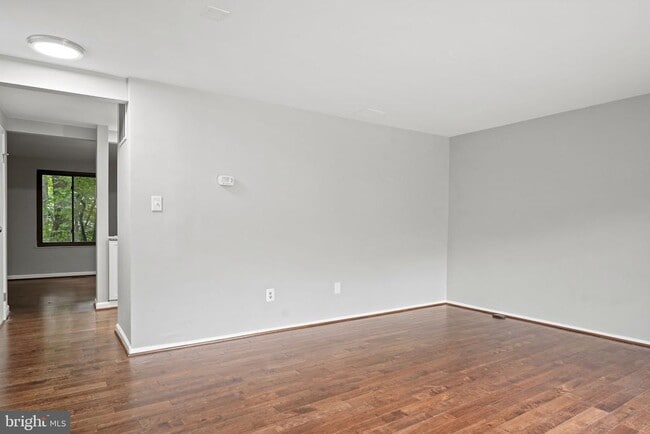 Photo - 5863 Jackson Oak Ct