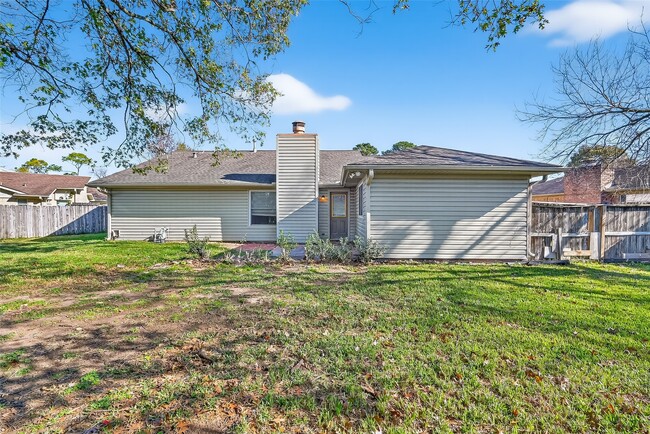 Photo - 14035 Utopia Dr