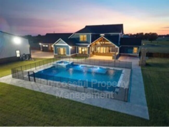 Building Photo - 115 Weaver Rd