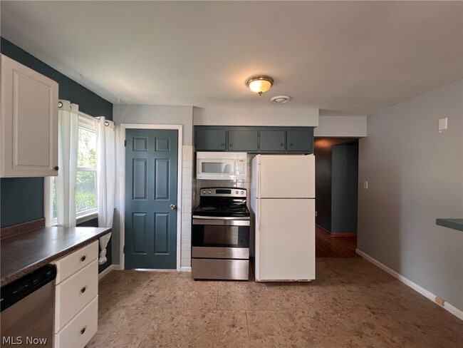 Photo - 9326 Ackley Rd