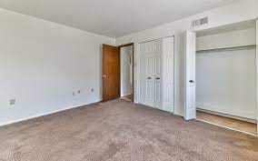 Building Photo - 13 Albro St Unit 2B