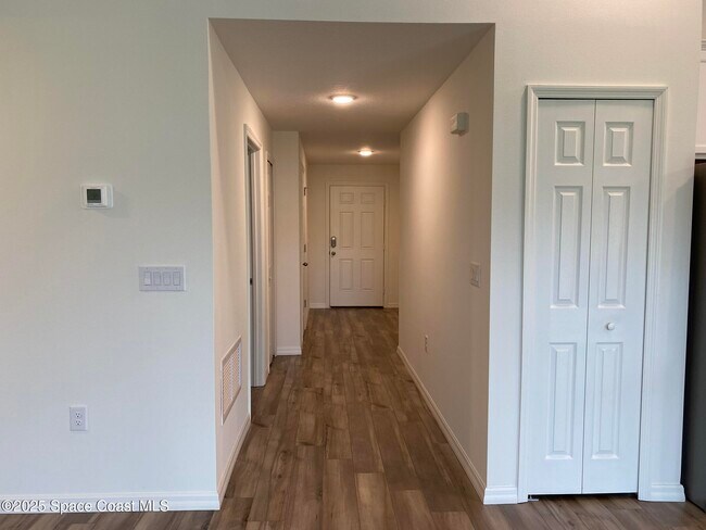 Photo - 1186 Dania Cir