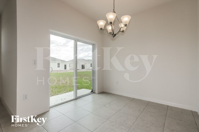 Photo - 523 Crown Rose Dr