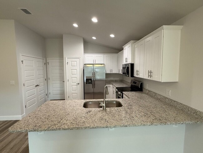 Photo - 3 Bedroom 2 Bath In Savannah Station