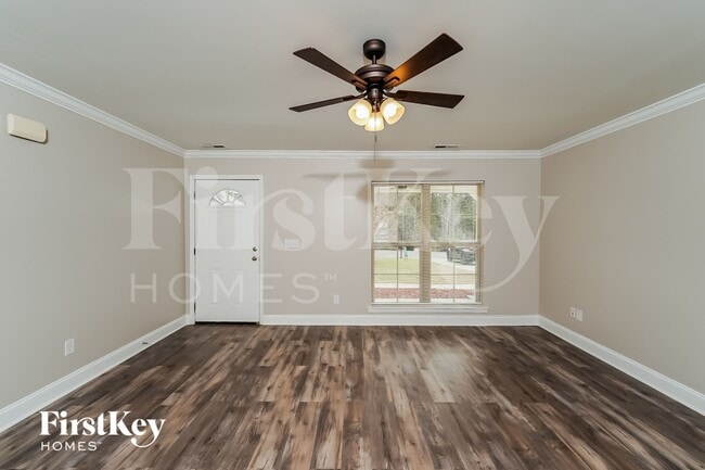 Photo - 170 Horton Dr