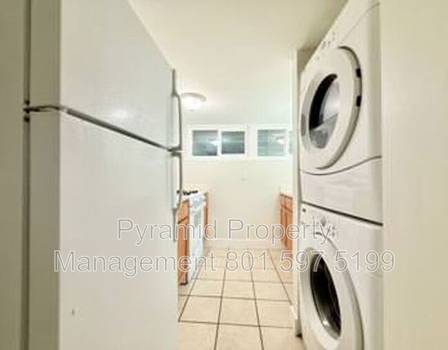 Photo - 652 E Roosevelt Ave