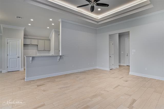 Photo - 260 Sedgewick Ave