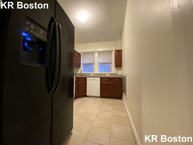 Photo - 157 Summer St Unit 2