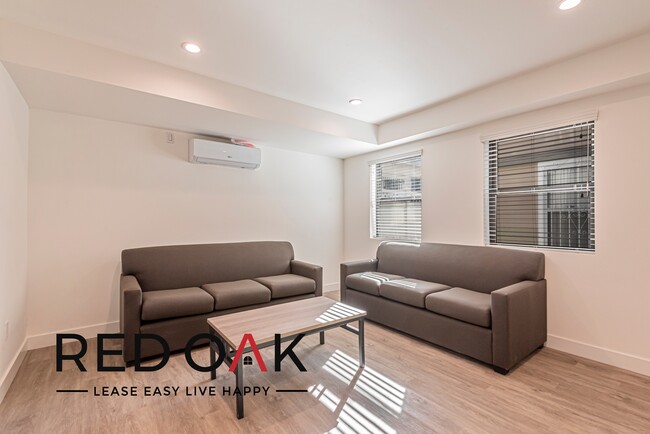 ~2 Months FREE~ Modern Four Bedroom with a... - ~2 Months FREE~ Modern Four Bedroom with a... Unidad 2636 Rental