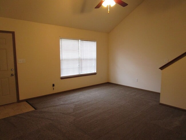 Photo - 501-503 Glenstone Dr. Unit 501 Glenstone Dr.