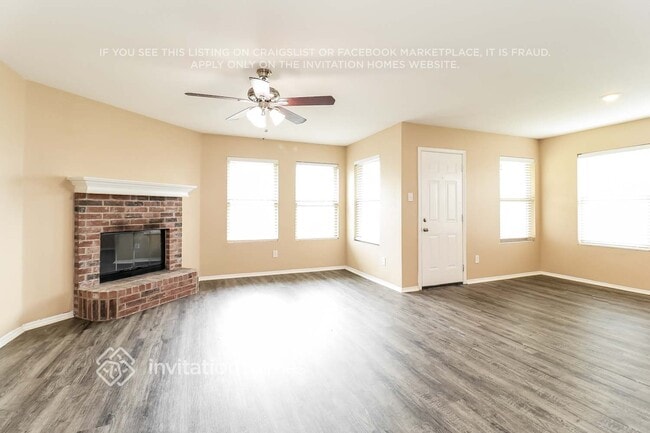 Photo - 2435 Buffalo Run