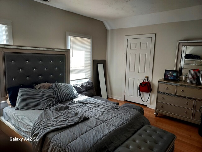 Photo - 64 Chase Ave Unit 2