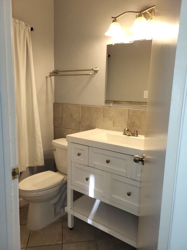 Photo - 3/2 Home ready for move-in