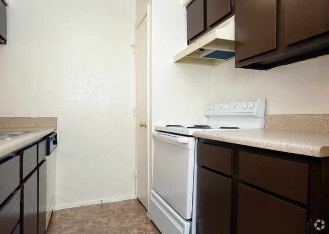 Interior Photo - Hunters Court Rental