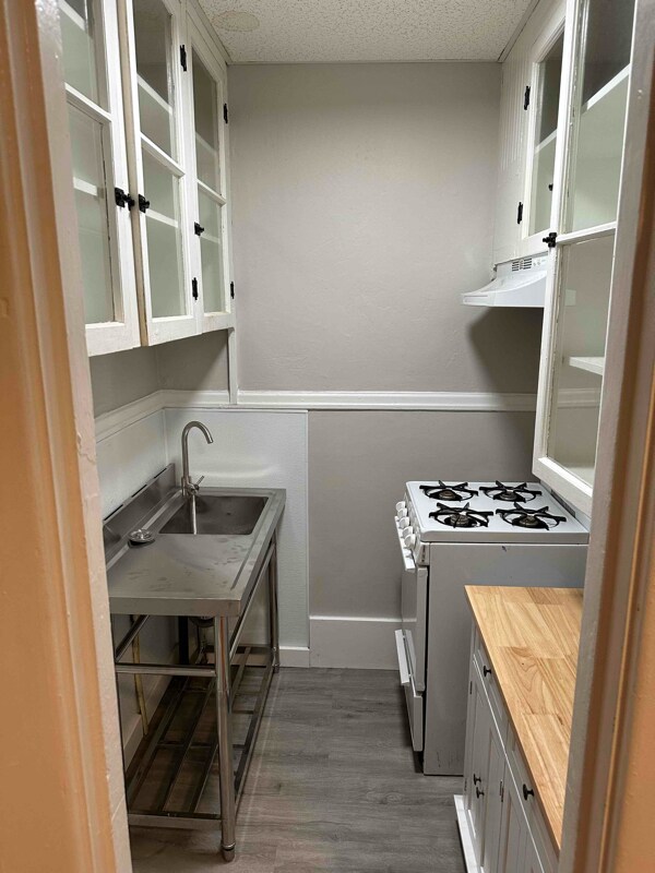 Photo - 110 High St Unit 103