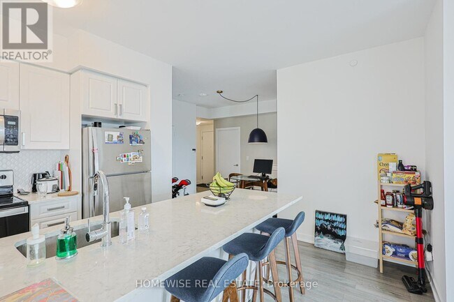 Photo - 1603 Eglinton Ave W Unit 305