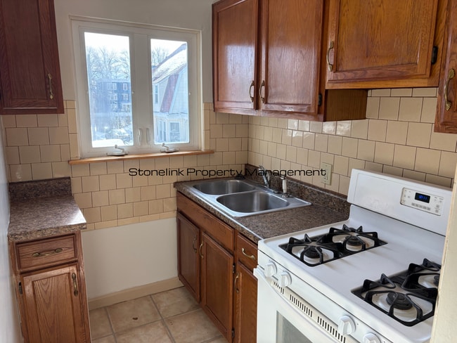 Photo - 70 Magill St Unit 2