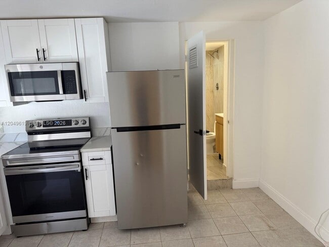 Photo - 219 SW 21st Ave Unit 5