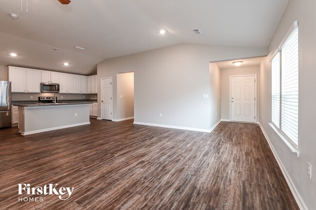 Photo - 242 Santorini Ct