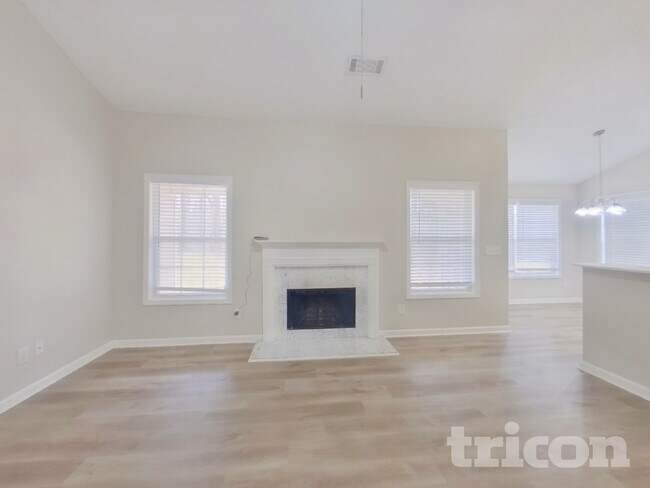 Photo - 20 Harvey Wood Dr